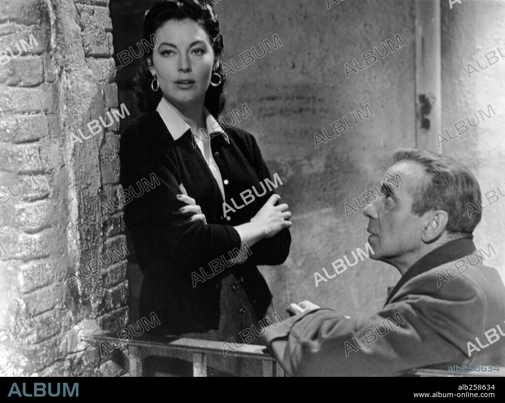 AVA GARDNER y HUMPHREY BOGART en LA CONDESA DESCALZA, 1954 (THE BAREFOOT CONTESSA), dirigida por JOSEPH L. MANKIEWICZ. Copyright UNITED ARTISTS.