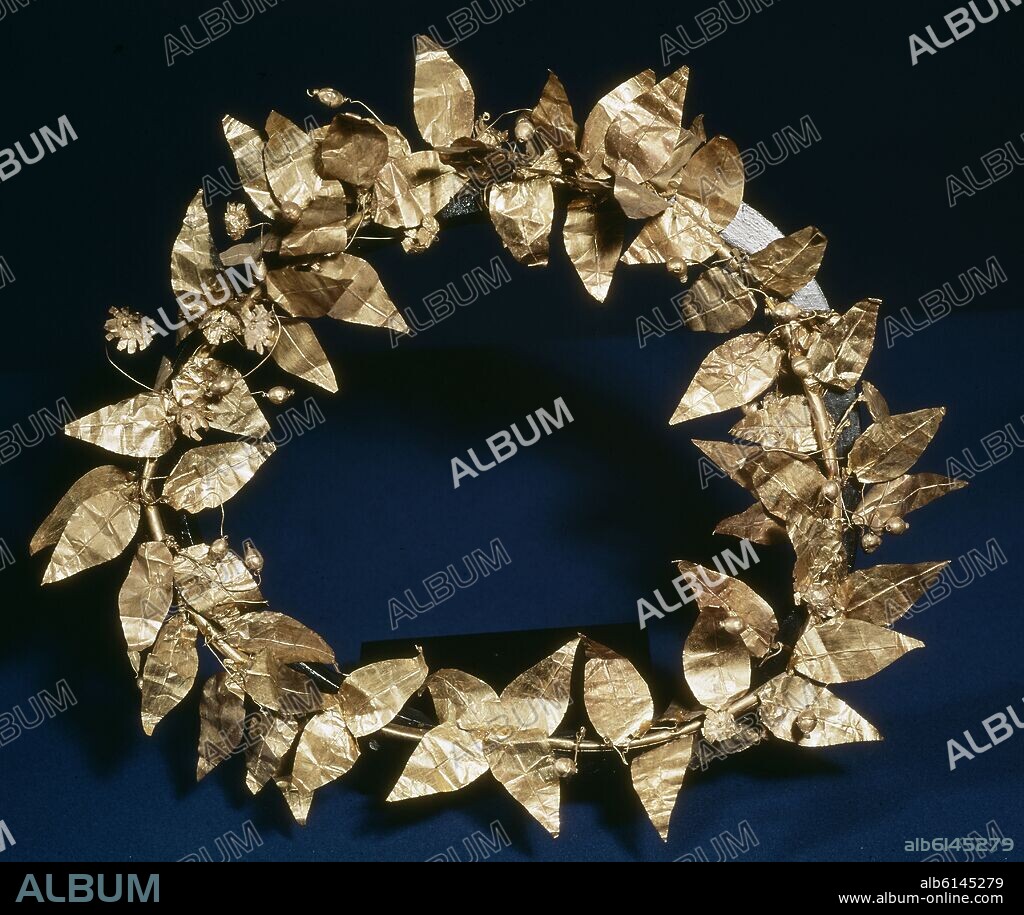 CORONA AUREA DEL SIGLO III AC.