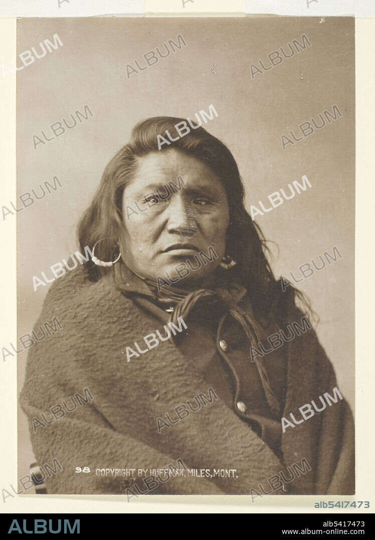 LATON ALTON HUFFMAN. Deaf Bull, c. 1880. [Portrait of a chief of the Crow people from the Yellowstone River valley, western United States]. Gelatin silver print.