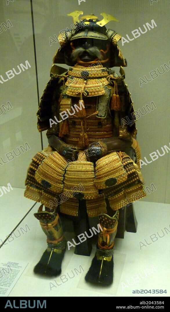 Suit of armour belonging to a Japanese Samurai warrior, circa 1560. This suit of armour was made during the Edo period, during which, samurai wore armour only on ceremonial occasions.
