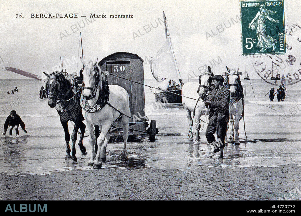 Cabine de plage tiree par des chevaux a maree montante a Berck-Plage. Carte postale vers 1910. Credit: Cheuva / KHARBINE-TAPABOR.