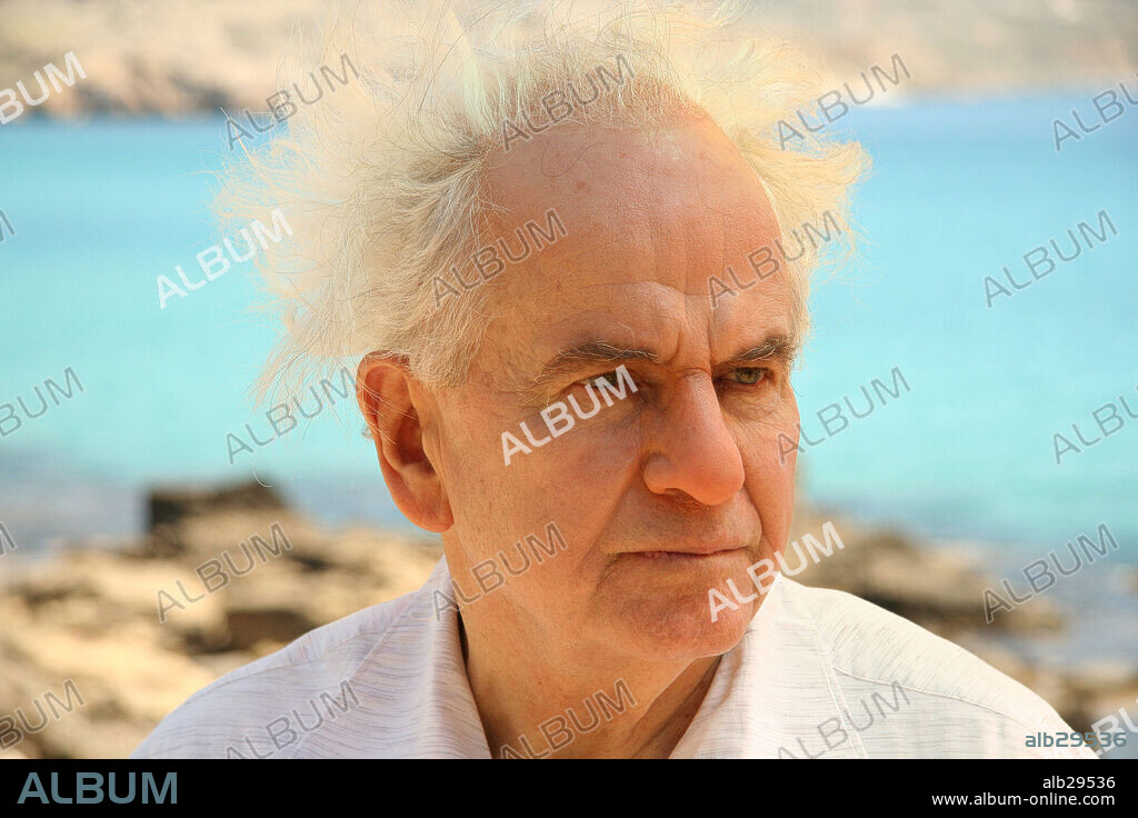 IAN HOLM en OH, JERUSALEN, 2006 (O JERUSALEM), dirigida por ELIE CHOURAQUI. Copyright LES FILMS E L'INSTANT/CINEGRAM/FILMS 18 LTD/TITANIA PRODUZIO.