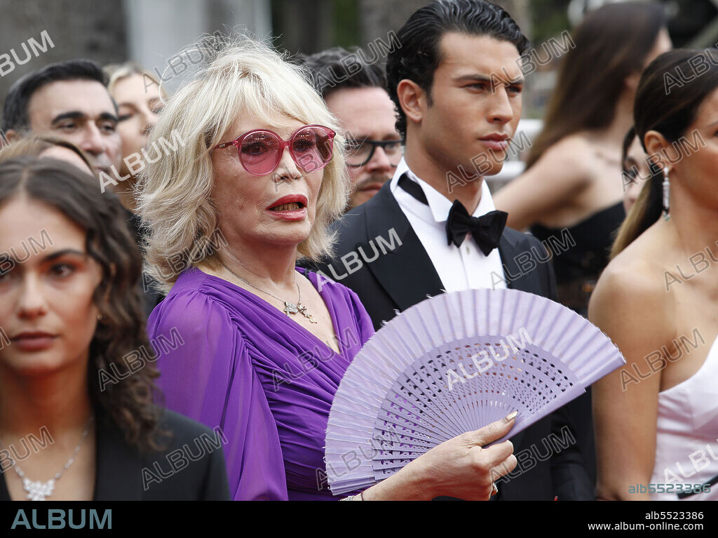 May 22, 2022, CANNES, FRANCE: Amanda Lear attends the screening of ''Forever Young (Les Amandiers)'' during the 75th annual Cannes film festival at Palais des Festivals on May 22, 2022 in Cannes, France. (Credit Image: © imageSPACE via ZUMA Press Wire).