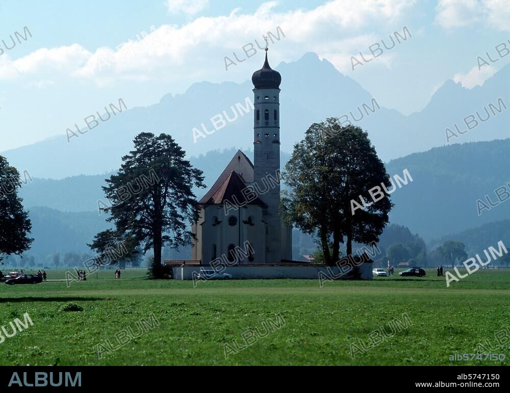 Schwangau bei Füssen, Wallfahrtskirche St. Coloman / Gesamtansicht Aufnahmeformat: 4,5 × 6 cm.