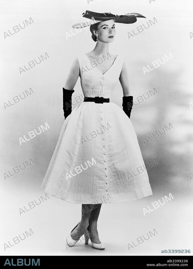 1950年〜1975年　fashion photographyー 1950年〜1975年 fashion photographyー 1950年〜1975年 fashion