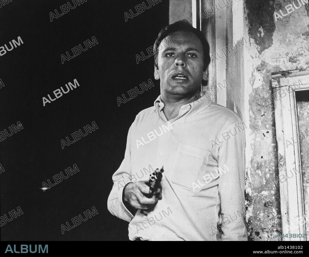 Jean Louis Trintignant. JEAN-LOUIS TRINTIGNANT dans SANS MOBILE APPARENT, 1971, réalisé par PHILIPPE LABRO. Copyright PRESIDENT-CINETELEURO/20TH CENTURY FOX.