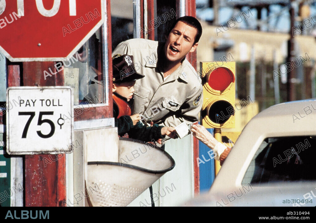 ADAM SANDLER and COLE SPROUSE in BIG DADDY, 1999, directed by DENNIS DUGAN. Copyright JACK GIARRAPUTO PRODUCTIONS / ARONOWITZ, MILES.