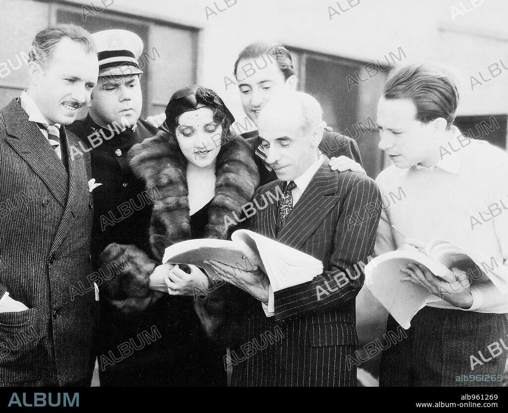 JOSE CRESPO, JOSE LUIS LOPEZ RUBIO, JUAN DE LANDA, MARIA FERNANDA LADRON DE GUEVARA y RAFAEL RIVELLES.