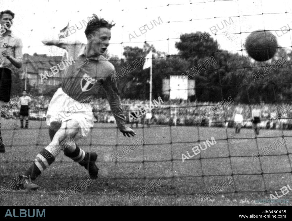 ARKIV 1949. Calle Palmér, fotbollsspelare i Malmö FF och landslaget. Spelade också som proffs i italienska Juventus.. Foto: Svenskt Pressfoto Kod: 20360. SCANPIX SWEDEN.