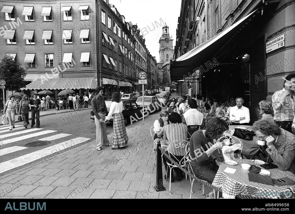 Stockholm 1977-06-15. Restaurang Rodolfino i Gamla stan. Foto: Ragnhild Haarstad / SvD / TT / kod 12014.