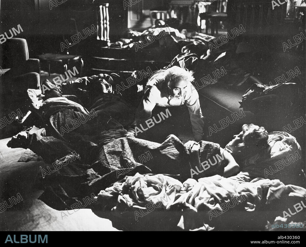 EL ANGEL EXTERMINADOR, 1962, dirigida por LUIS BUÑUEL. Copyright BARCINO FILMS.