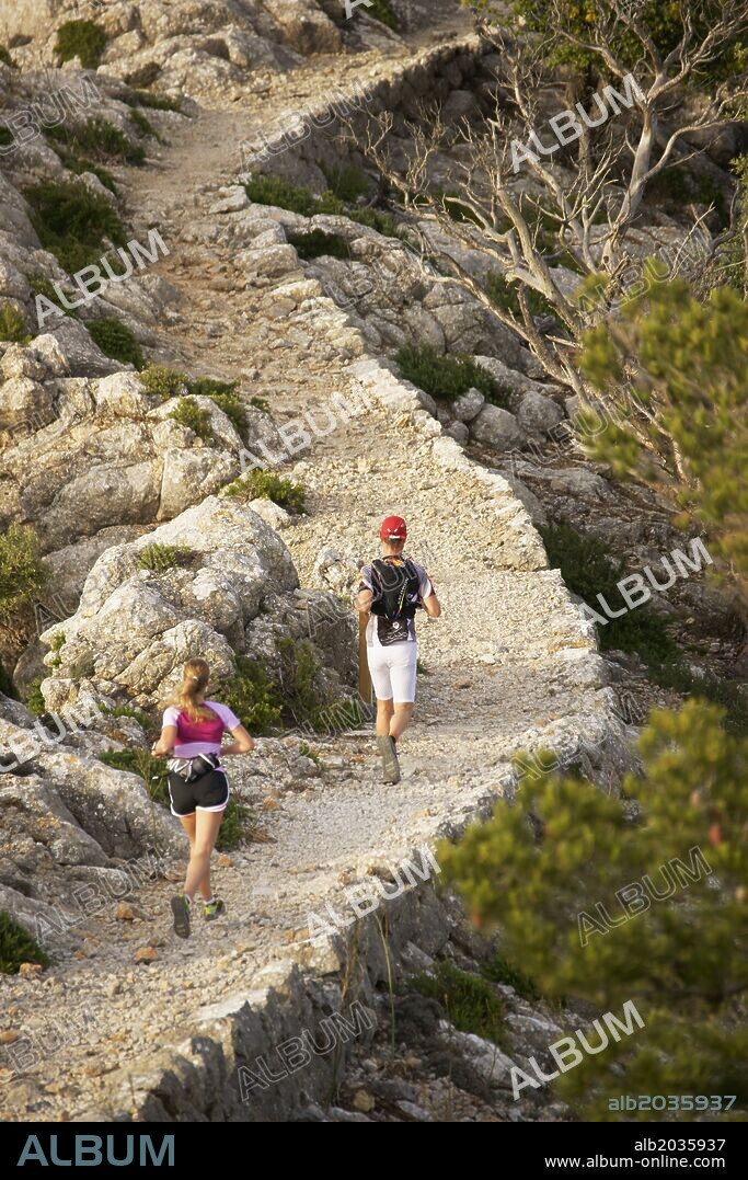Carrera de montaña . Cami de l'Arxiduc. Valldemosa.Sierra de Tramuntana.Mallorca.Islas Baleares. España.