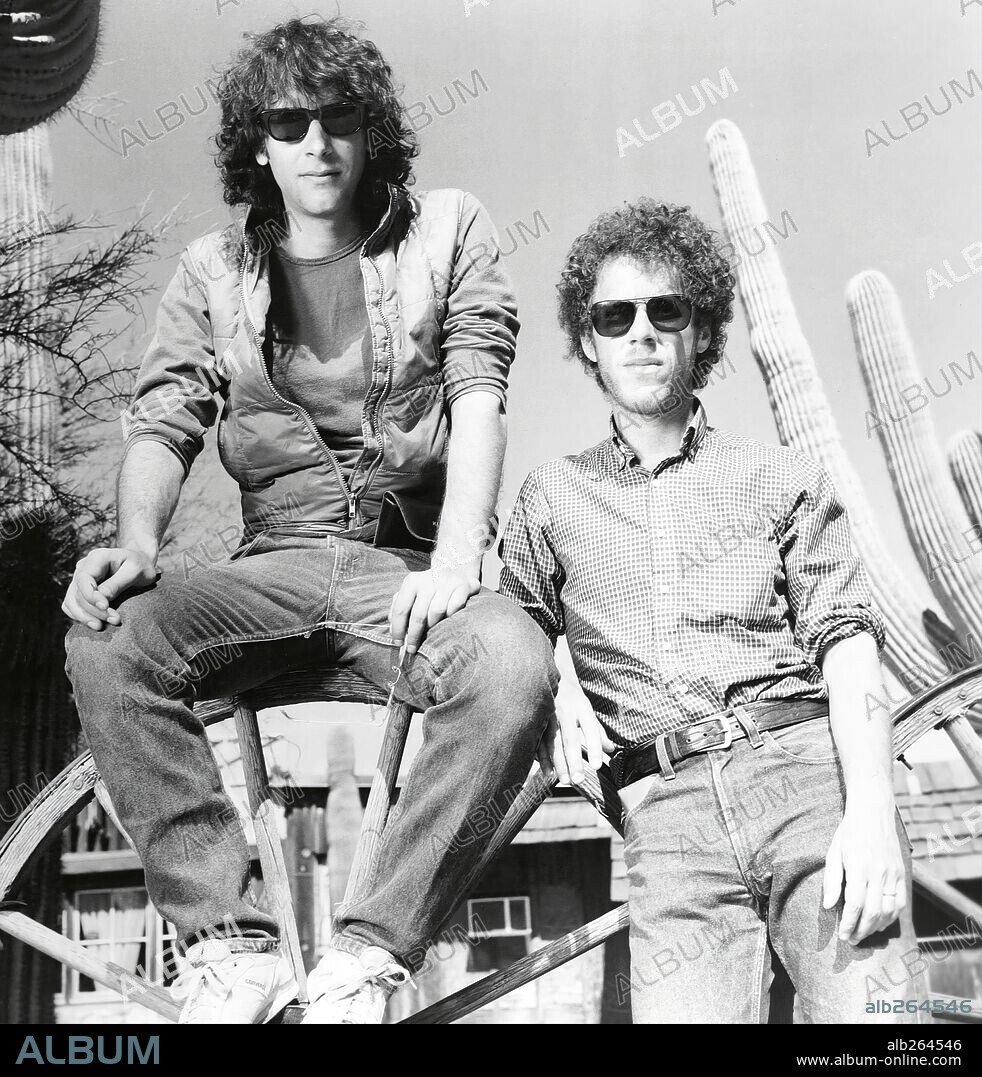 ETHAN COEN and JOEL COEN in RAISING ARIZONA, 1987, directed by ETHAN COEN and JOEL COEN. Copyright 20TH CENTURY FOX.