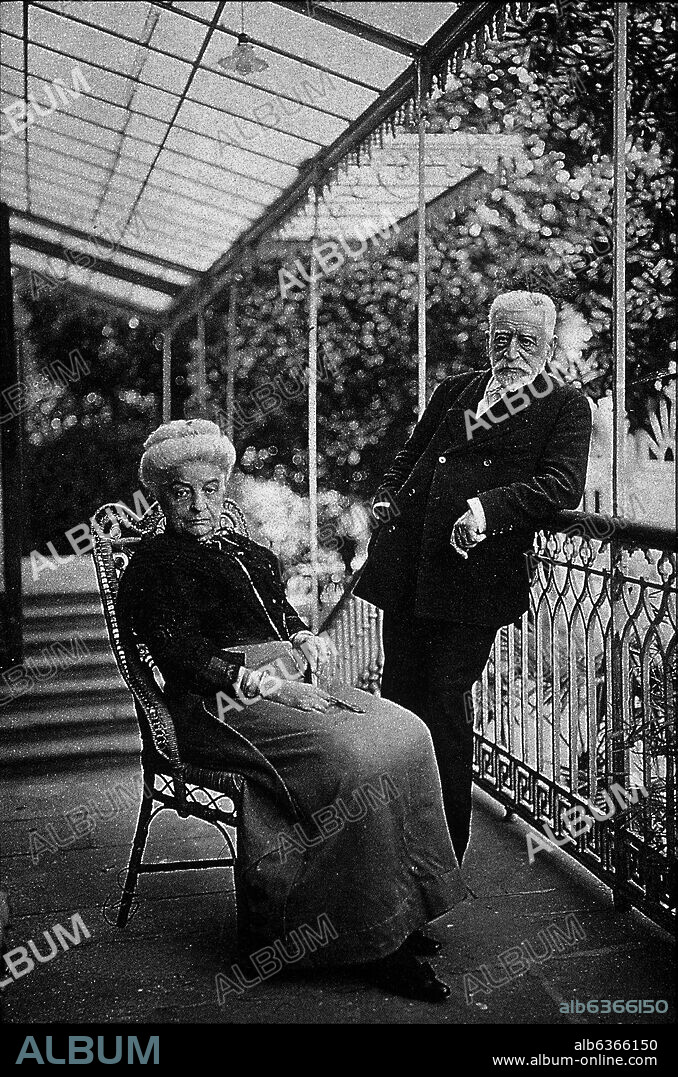 EUGENIO MONTERO RIOS Y SU ESPOSA AVELINA VILLEGAS RUBIÑO, 1912.