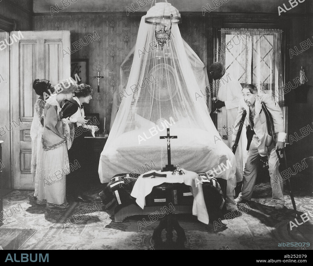 LA REINA KELLY, 1929 (QUEEN KELLY), dirigida por ERICH VON STROHEIM. Copyright UNITED ARTISTS.