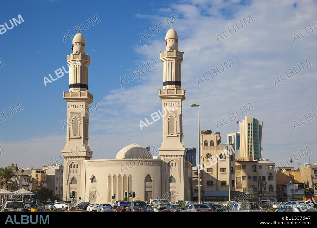 Ras Ruman Mosque, City Center, Manama, Bahrain, Middle East.