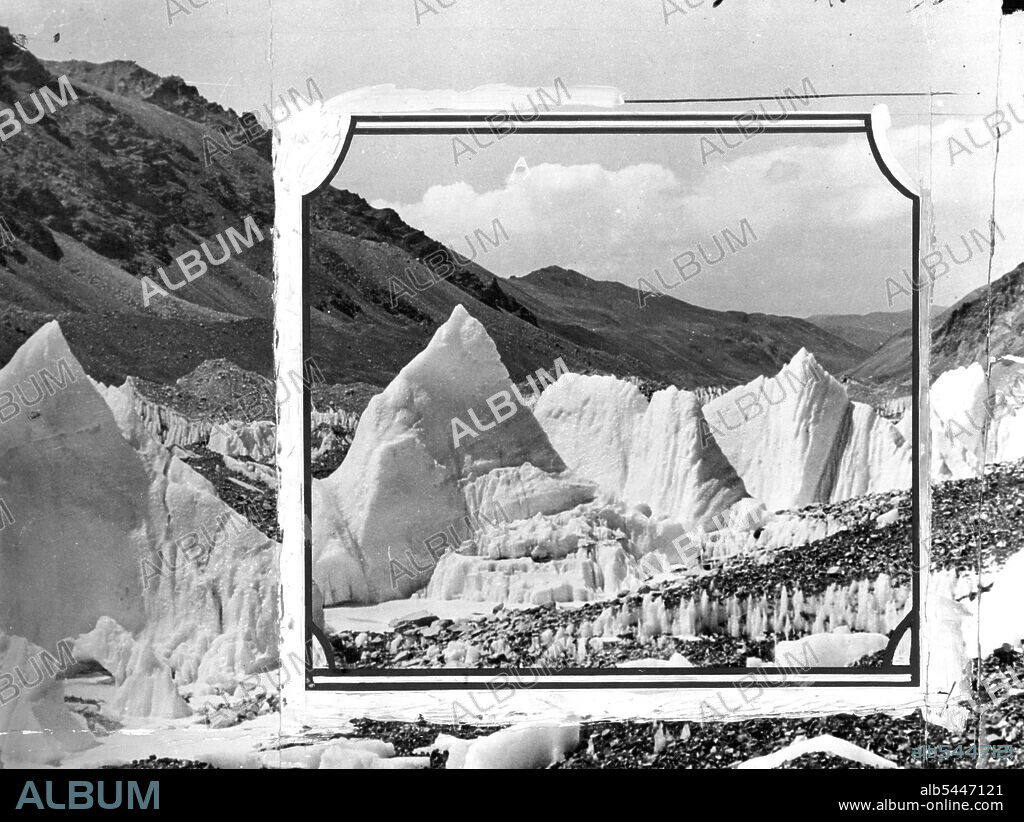 The Mount Everest Expedition: Scenery of the great Rongbuk Glacier of Mount Everest. July 11, 1924. (Photo by The Times Service).