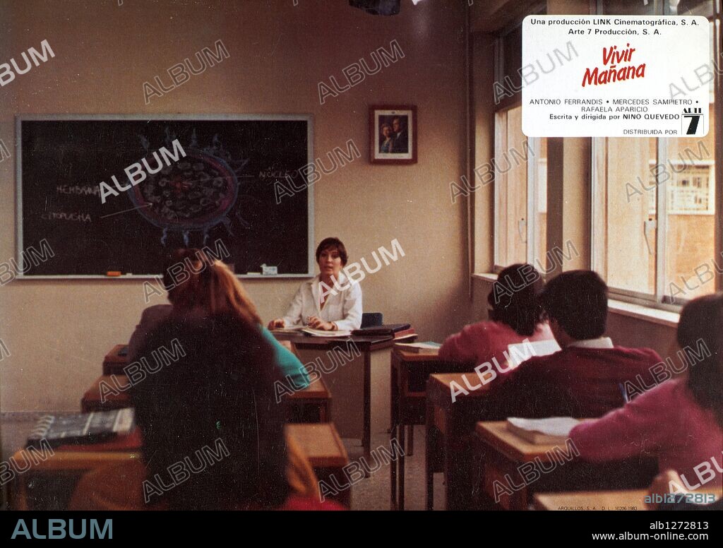 MERCEDES SAMPIETRO en VIVIR MAÑANA, 1983, dirigida por NINO QUEVEDO.
