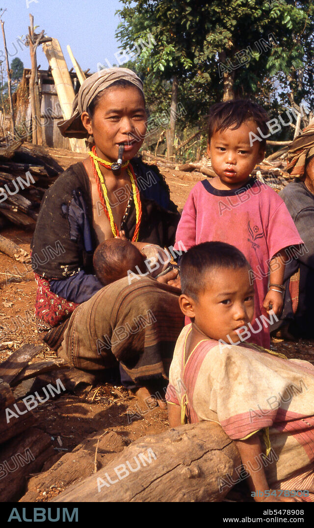 The Karen or Kayin people (Pwa Ka Nyaw Poe or Kanyaw in Sgaw Karen and Ploan in Poe Karen; Kariang or Yang in Thai), are a Sino-Tibetan language speaking ethnic group which resides primarily in southern and southeastern Burma (Myanmar). The Karen make up approximately 7 percent of the total Burmese population of approximately 50 million people. A large number of Karen also reside in Thailand, mostly on the Thai-Burmese border. The Karen are often confused with the Red Karen (or Karenni). One subgroup of the Karenni, the Padaung tribe from the border region of Burma and Thailand, are best known for the neck rings worn by the women of this group of people. Karen legends refer to a 'river of running sand' which ancestors reputedly crossed. Many Karen think this refers to the Gobi Desert, although they have lived in Burma for centuries. The Karen constitute the biggest ethnic population in Burma after the Bamars and Shans.