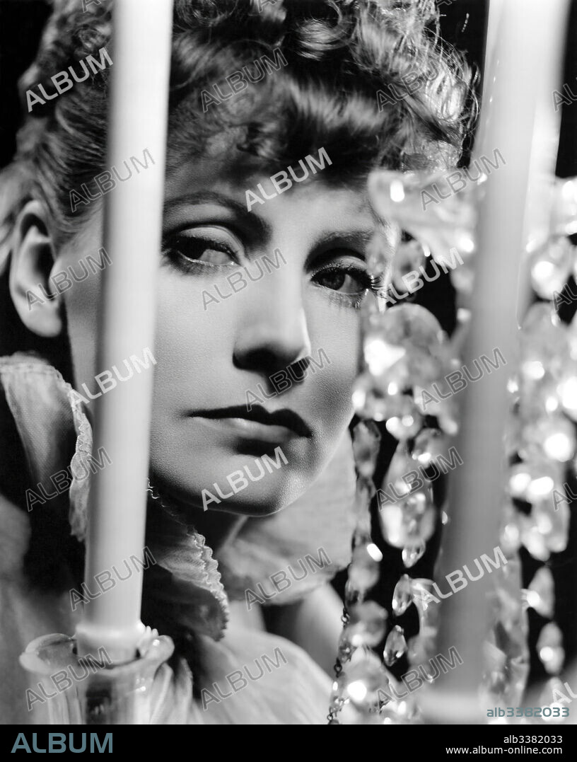 GRETA GARBO in ANNA KARENINA, 1935, directed by CLARENCE BROWN. Copyright M.G.M.