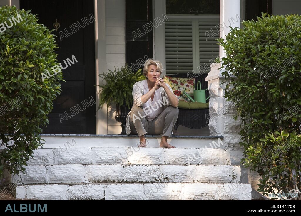 EMMA THOMPSON en UN PASEO POR EL BOSQUE, 2015 (A WALK IN THE WOODS), dirigida por KEN KWAPIS. Copyright WILDWOOD ENTERPRISES.
