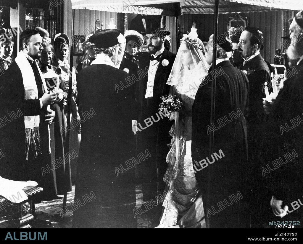MONTGOMERY CLIFT und SUSAN KOHNER in FREUD, 1962, unter der Regie von JOHN HUSTON. Copyright UNIVERSAL PICTURES.