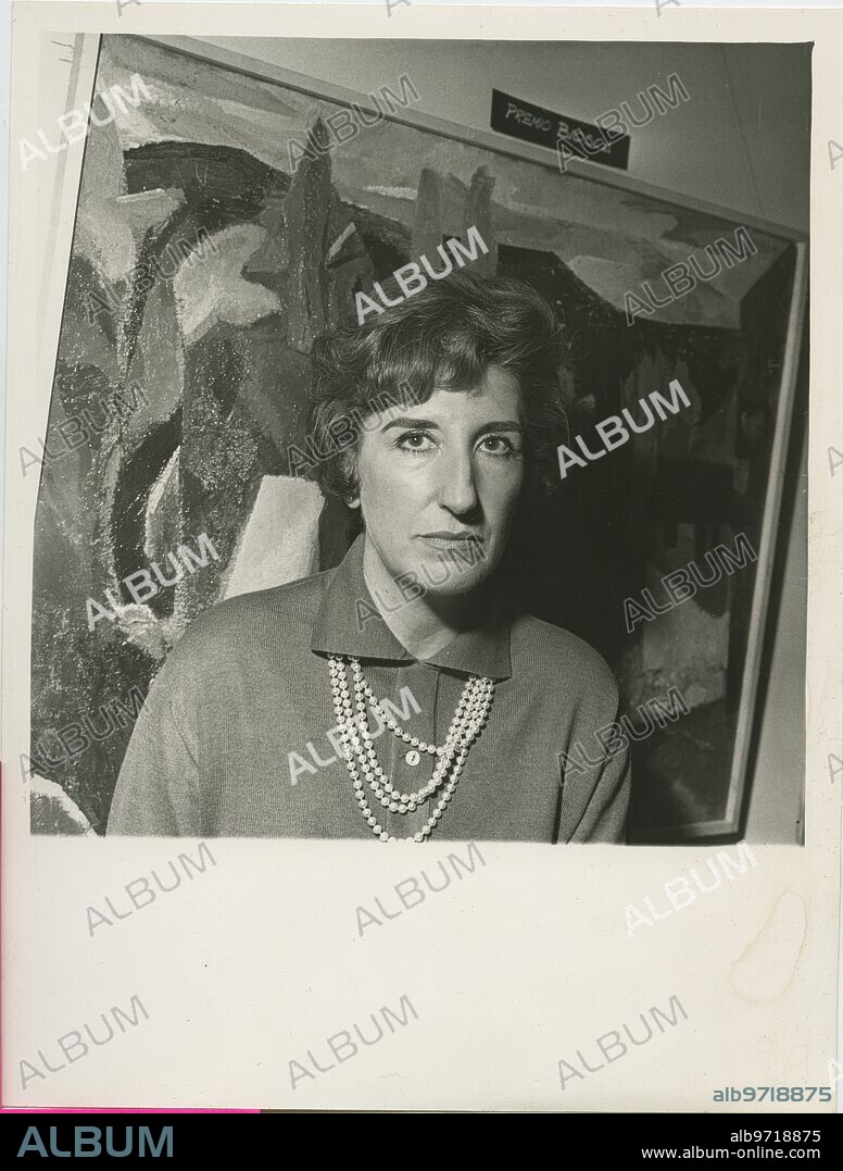 1961. Retrato de Menchu Gal.