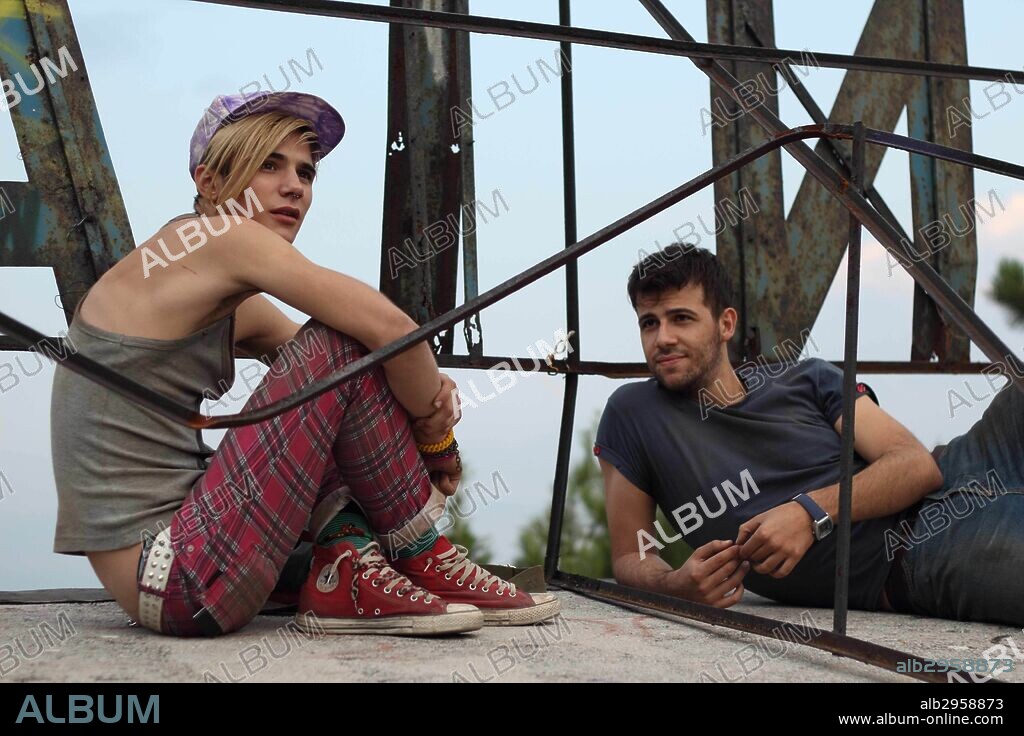 KOSTAS NIKOULI et NIKOS GELIA dans XENIA, 2014, réalisé par PANOS H. KOUTRAS. Copyright 100%SYNTHETIC FILMS/WRONG MEN/MOVIE PARTNERS IN MOTION FILM.