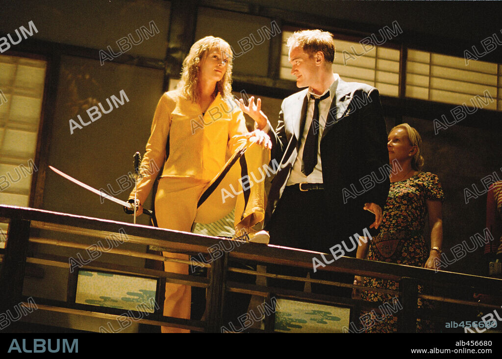 QUENTIN TARANTINO et UMA THURMAN dans KILL BILL: VOL. 1, 2003, réalisé par QUENTIN TARANTINO. Copyright MIRAMAX.