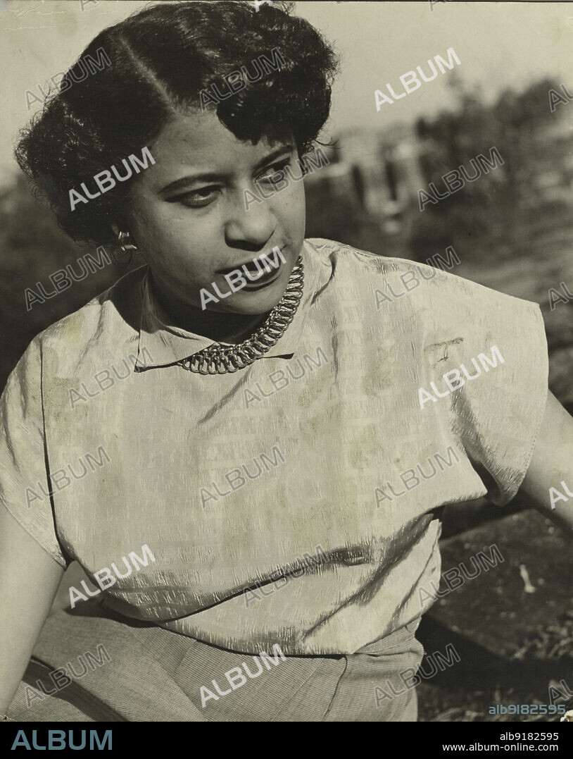 ROMULO LACHATANERE. Sara Lachatanere, 1951 (Approximate).