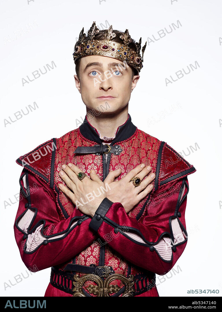DANIEL RADCLIFFE in MIRACLE WORKERS, 2019, directed by JORMA TACCONE. Copyright Broadway Video.