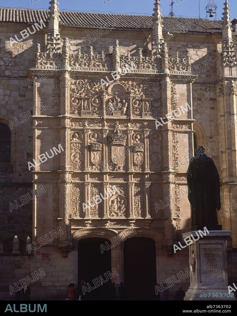 FACHADA RETABLO - ESTILO PLATERESCO - S XVI.