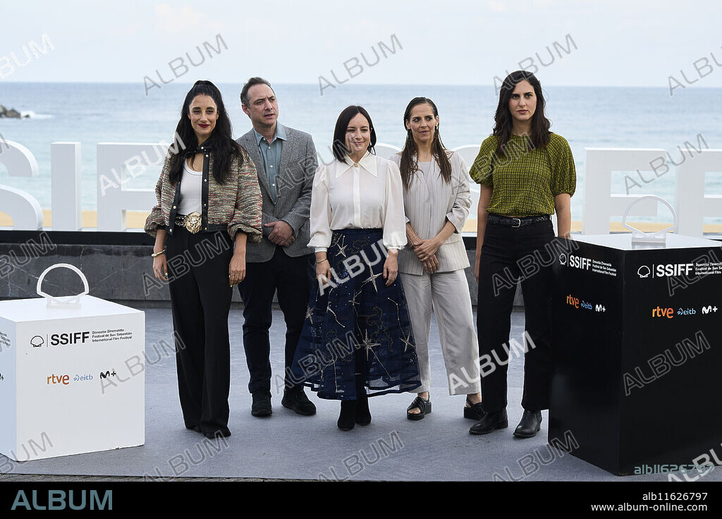 Elisa Zulueta, Francisca Lewin, Maite Alberdi, Paloma Salas, Ines Bortagaray, Rocio Jadue attended 'El Lugar de la Otra' Photocall during 72nd San Sebastian International Film Festival at Kursaal Palace on September 23, 2024 in Donostia / San Sebastian, Spain.