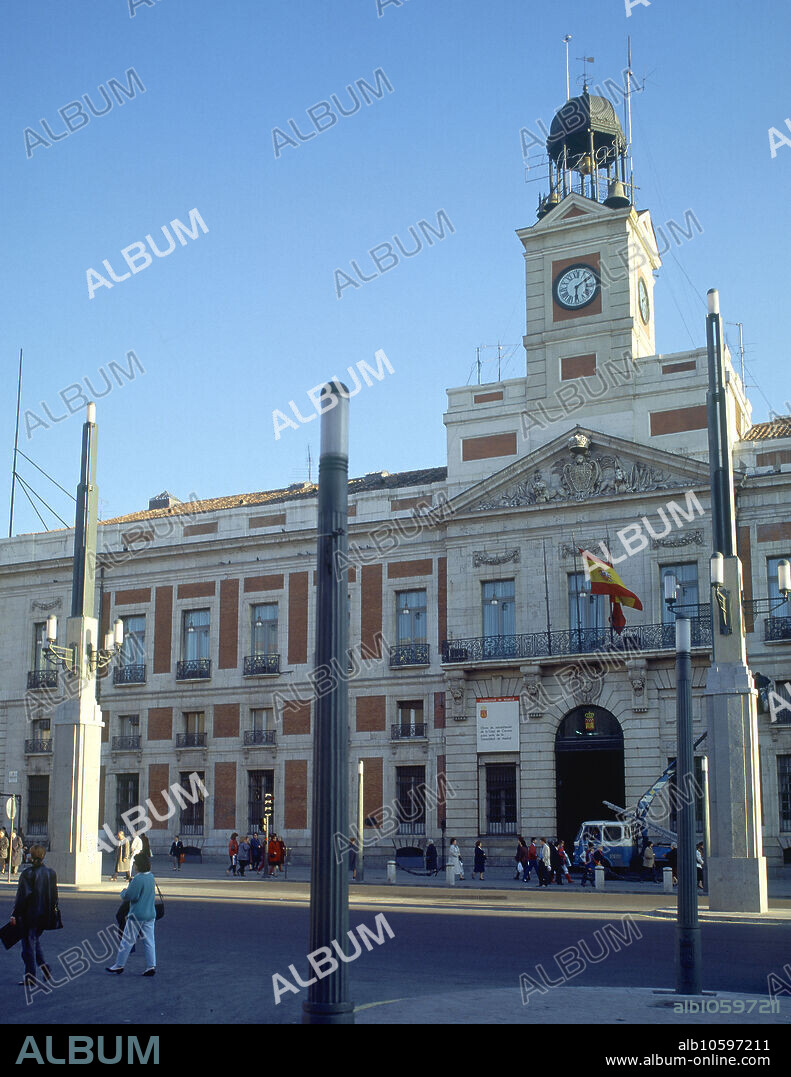 JAIME MARQUET. SEDE DE LA COMUNIDAD DE MADRID ANTIGUA CASA DE CORREOS CONSTRUCCION DEL AÑO 1766 SE LE AÑADIO LA TORRETA DEL RELOJ EN EL AÑO 1866 - FOTO A.