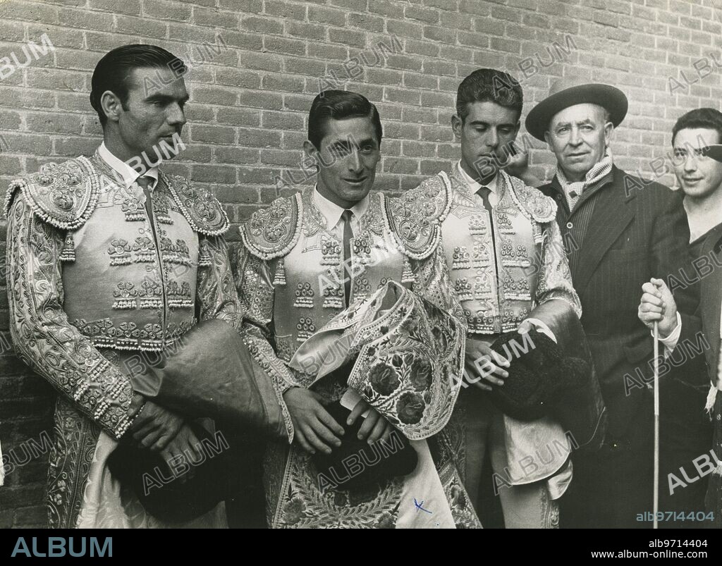 Mayo 1966. Los Toreros Gregorio Sánchez, Andrés Vázquez y Mondeño.