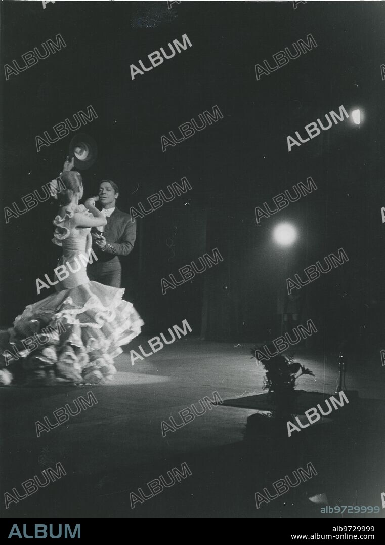 Madrid, diciembre de 1961. Festival en el Calderón. En la imagen, Antonio y Marisol durante su actuación.