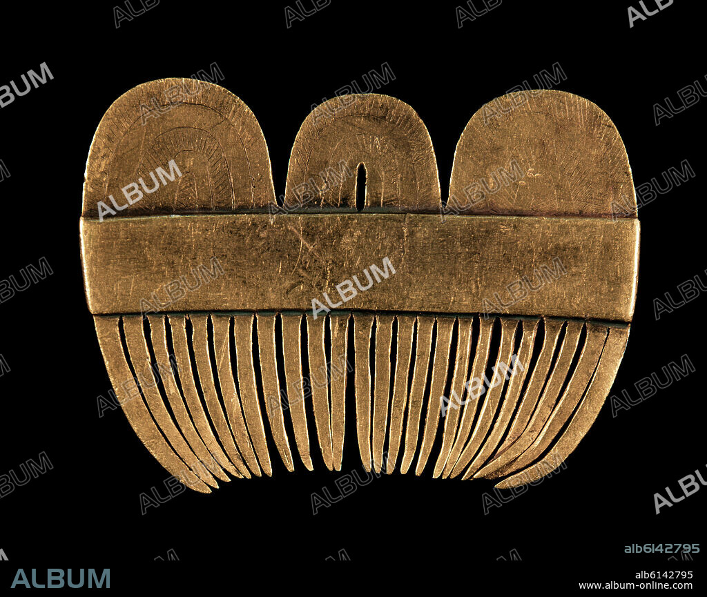 PEINETA AUREA DEL TESORO CALDAS DE REYES-HACIA 1550 a JC- CON INFLUENCIAS DEL MUNDO ATLANTICO-CULTURA DEL ARGAR.