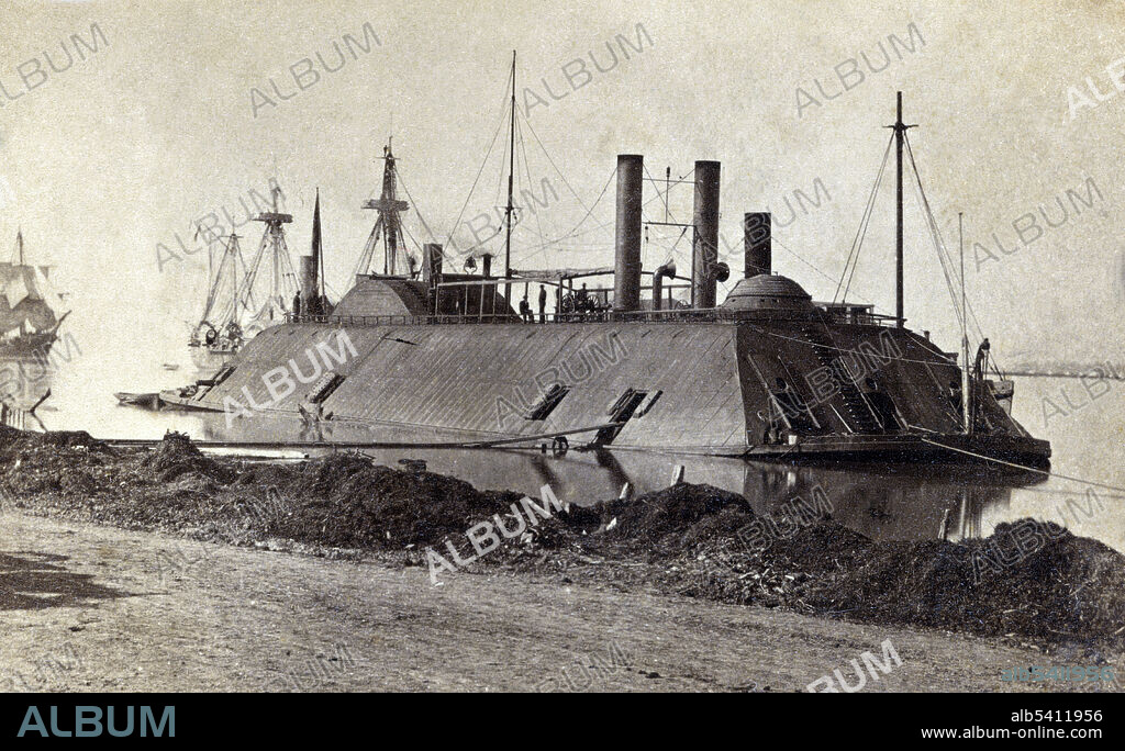 USS Essex was a 1000 ton ironclad river gunboat of the Union Army and later, October 1862, transferred to the Union Navy during the American Civil War.  She was involved in the bombardment of Port Hudson, Louisiana and assisted during the occupation of Baton Rouge. In May-July 1863 under the command of Robert Townsend she participated in the siege and capture of Port Hudson. USS Essex took part in the Red River Campaign of March-May 1864. McPherson & Oliver, 1862 (cropped and cleaned).