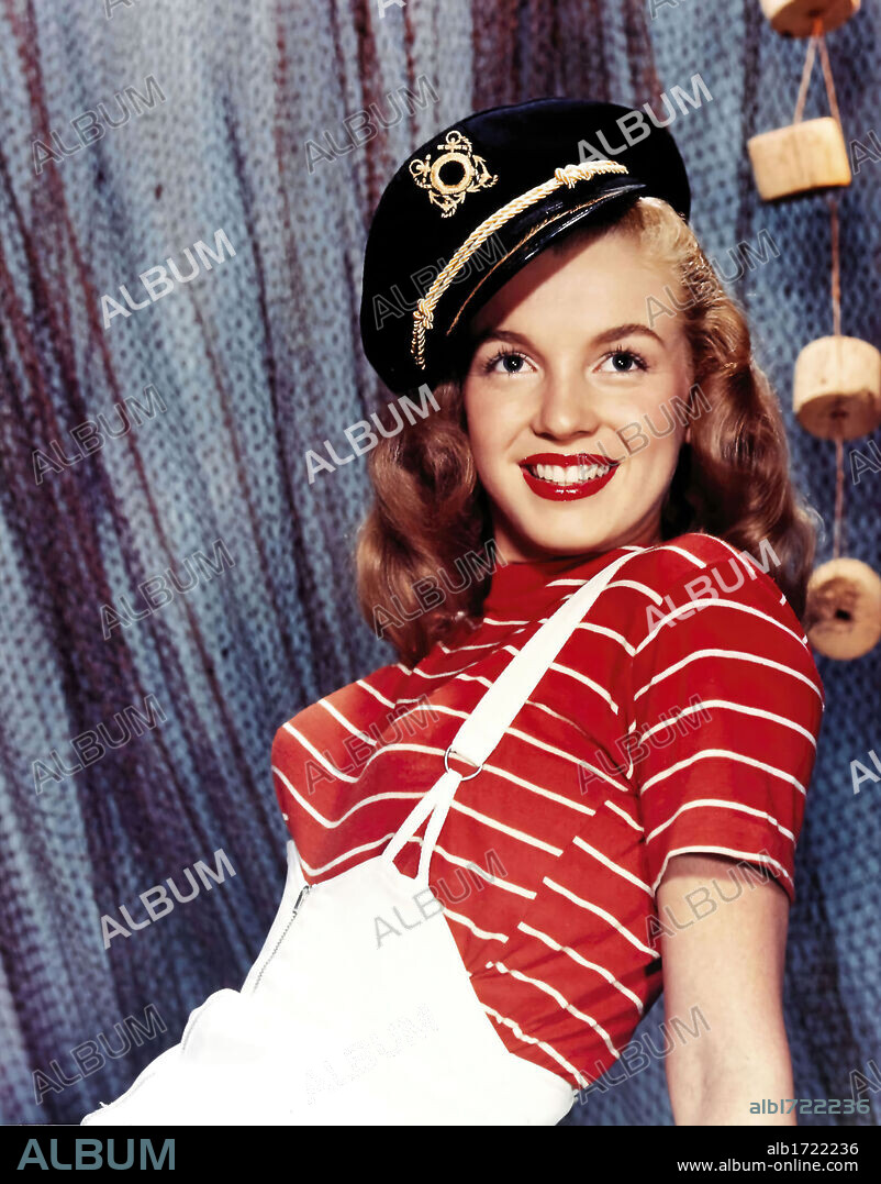 NORMA JEAN BAKER. MARILYN MONROE.