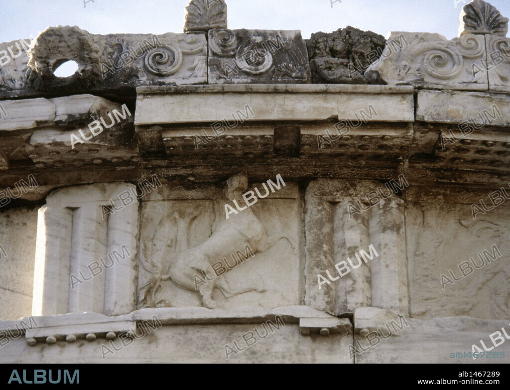 Decoration of a metope featuring the relief of a horse. Tholos of Athena Pronaia, in the sanctuary of Delphi. Dated to the 4th century BC. Delphi, Greece.
