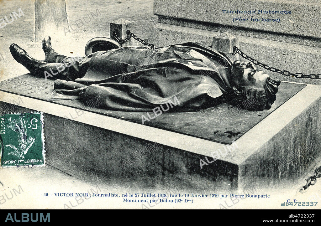 'Victor Noir, journaliste ne le 27 juillet 1848, tue le 10 janvier 1870 par Pierre Bonaparte. Monument par Dalou'. Carte postale vers 1910, serie sur les tombeaux historiques du Pere Lachaise. Credit : IM/KHARBINE-TAPABOR.