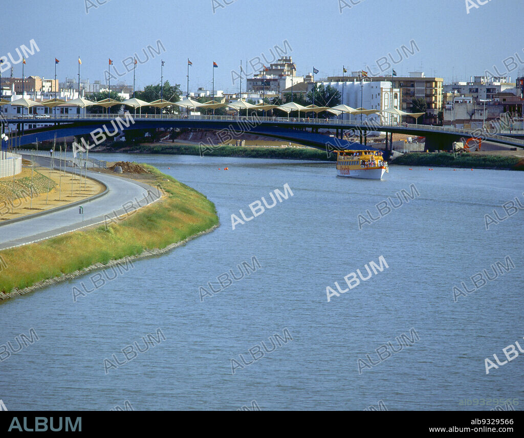 PUENTE DE CHAPINA,EXPIRACION O CACHORRO - FOTO AÑOS 90.