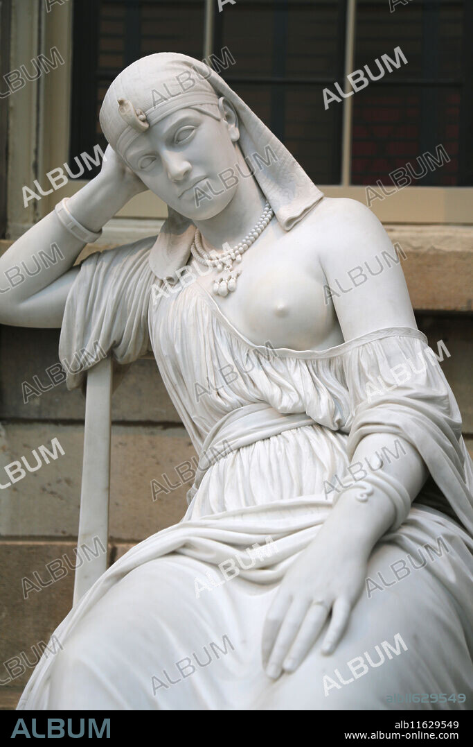 Cleopatra (69-30 BC). Queen of Egypt. Statue by William Wetmore Story (American, 1819-1895). Meditation on her suicide. Metropolitan Museum of Art. NY. USA.
