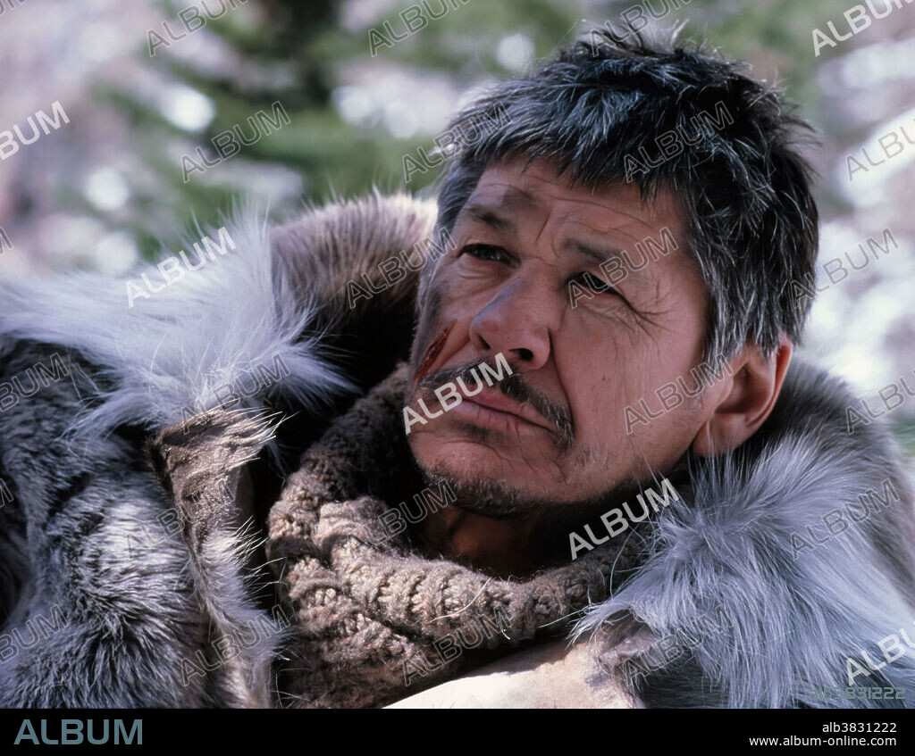 CHARLES BRONSON en CAZA SALVAJE, 1981 (DEATH HUNT), dirigida por PETER HUNT. Copyright 20TH CENTURY FOX.