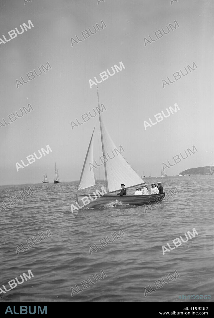 Party sailing on the Earl of Normanton's Cutter, 1911.