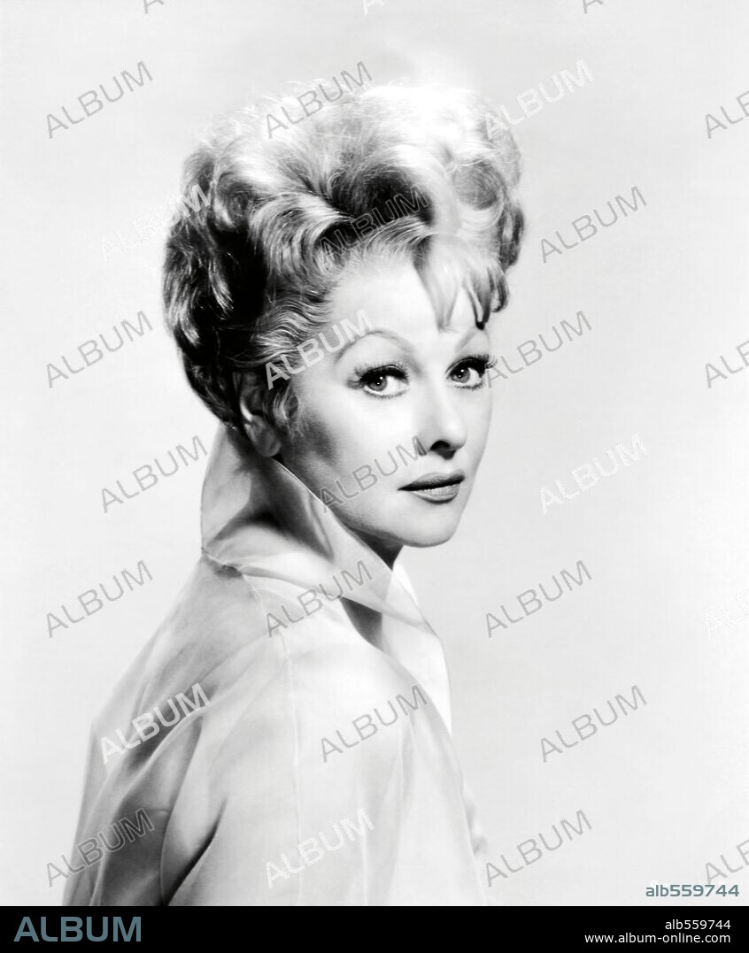 LUCILLE BALL in CRITIC'S CHOICE, 1963, directed by DON WEIS. Copyright WARNER BROTHERS.