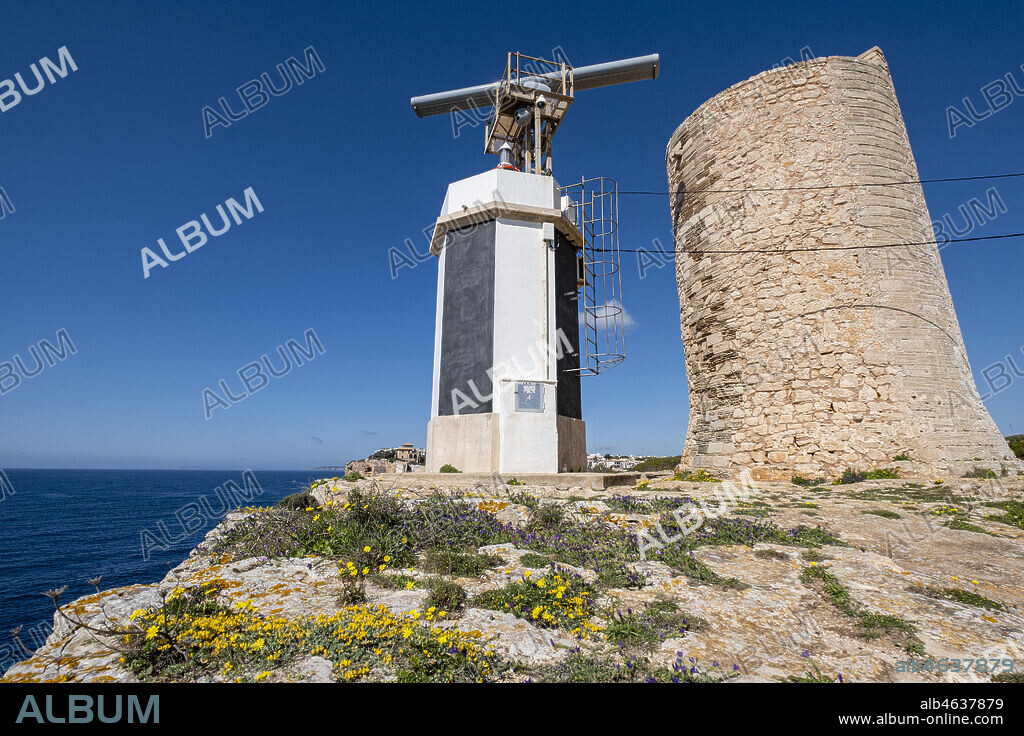 Faro de Torre d en Beu, Cala Figuera, Santanyi, Mallorca, Balearic Islands, Spain.