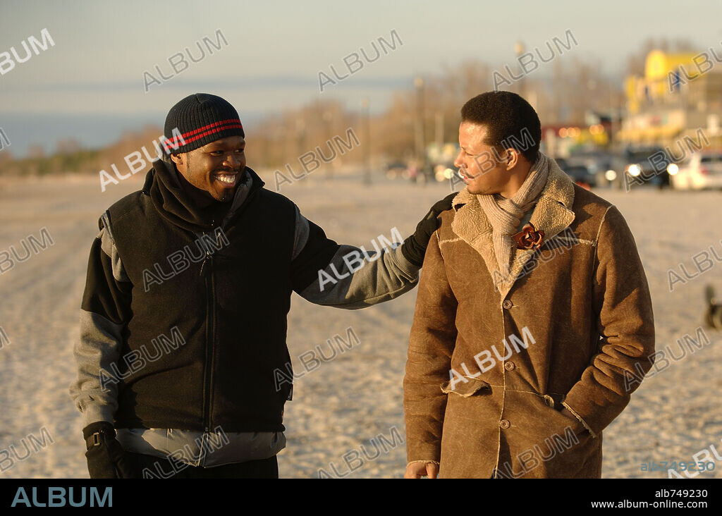 50 CENT and TERRENCE HOWARD in GET RICH OR DIE TRYIN', 2005, directed by JIM SHERIDAN. Copyright PARAMOUNT PICTURES / GIBSON, MICHAEL.