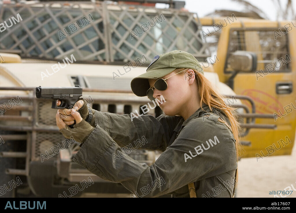 ALI LARTER en RESIDENT EVIL: EXTINCION, 2007 (RESIDENT EVIL: EXTINCTION), dirigida por RUSSELL MULCAHY. Copyright RESIDENT EVIL PRODUCTIONS/CONSTANTIN FILM PRODUKTION/ / KONOW, ROLF.