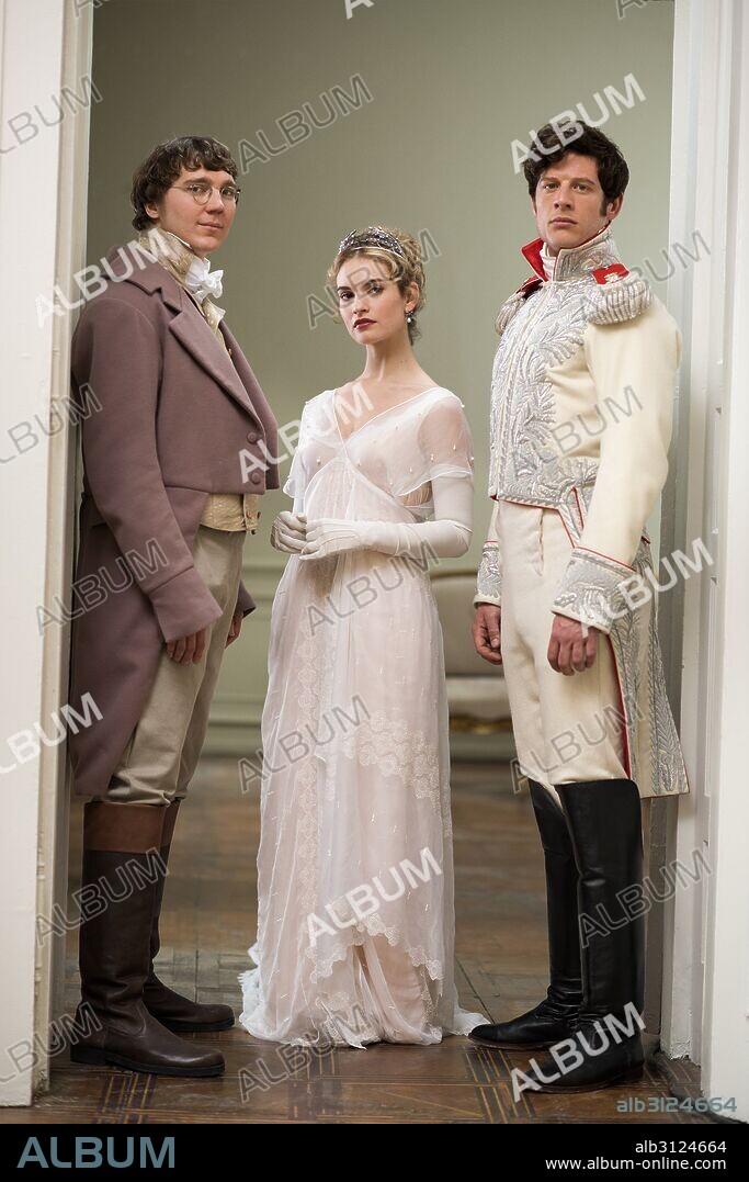 JAMES NORTON, LILY JAMES and PAUL DANO in WAR AND PEACE, 2016, directed by TOM HARPER. Copyright BBC CYMRU WALES/BBC WORLWIDE/WEINSTEIN COMPANY, THE.